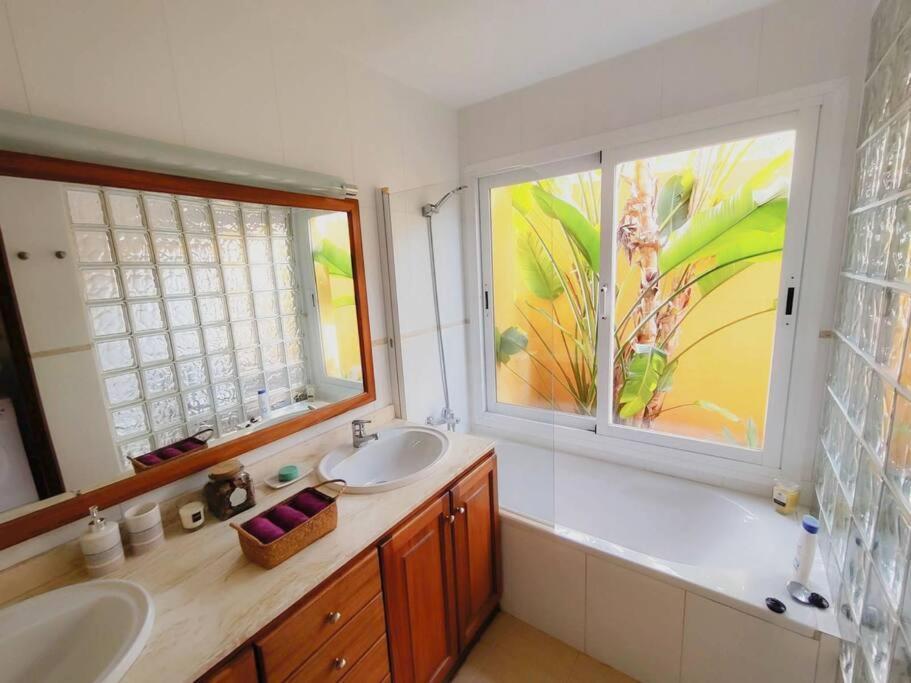 Bonita Casa Con Piscina Privada Y Amplio Jardin Villa Sant Francesc de s'Estany